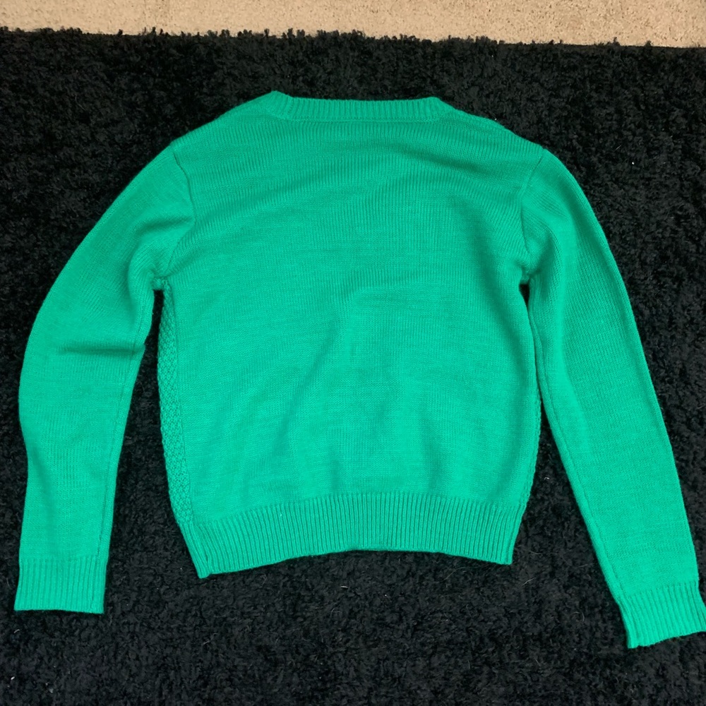 Green sweater💚 - Picture 2 of 3